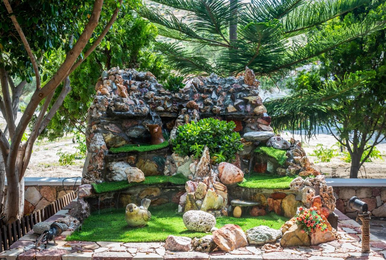 Emilia'S Little Farmhouses Agioi Anargyroi  Exteriör bild